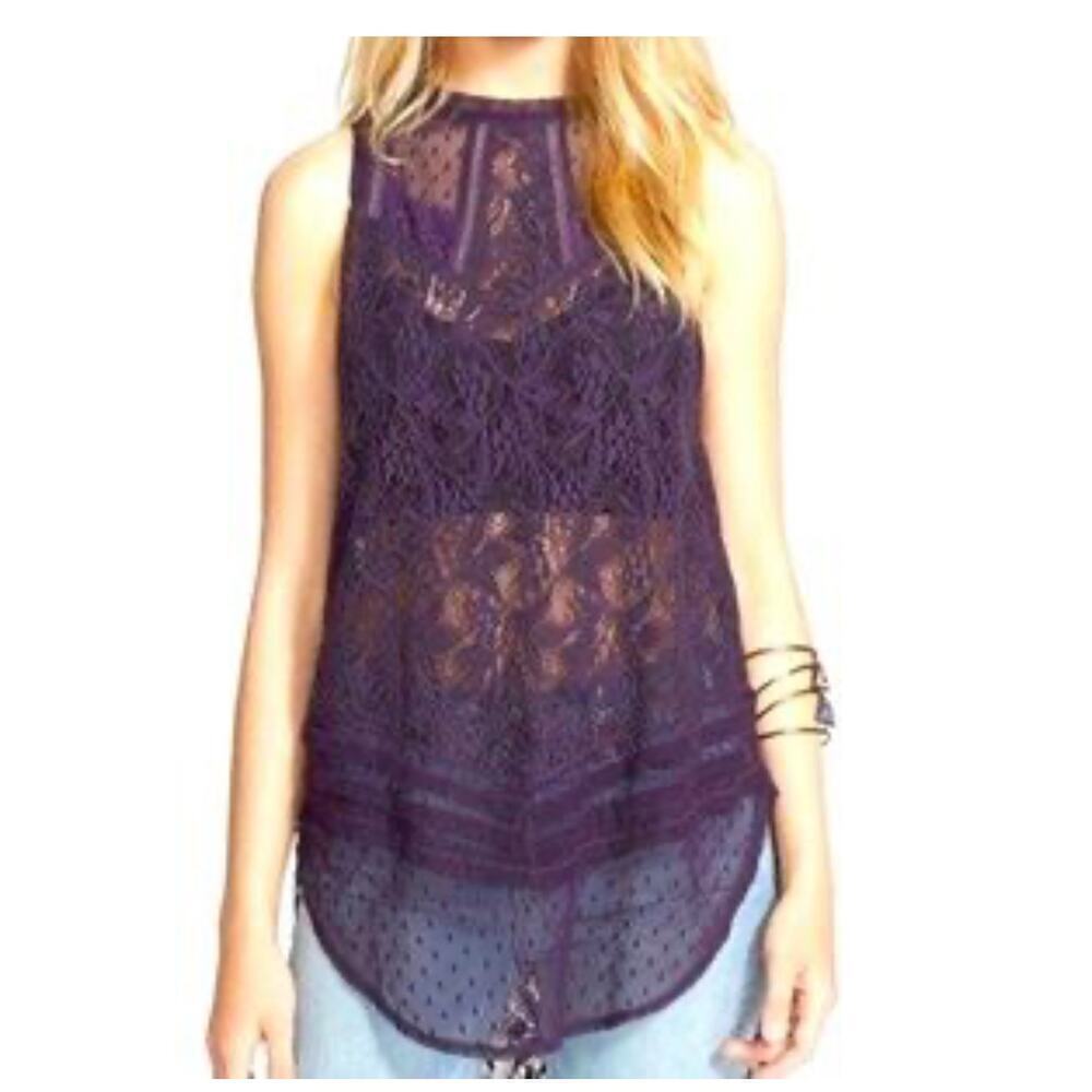 FREE PEOPLE Purple lace tunic. Small